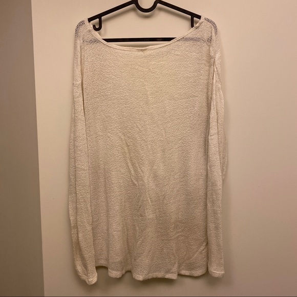 Light weight long sleeve top/cover up - Picture 3 of 3